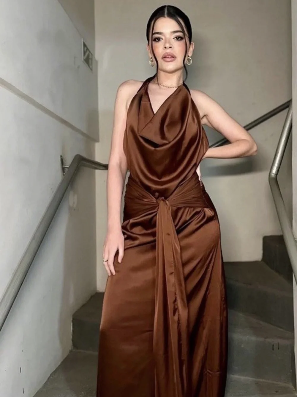 NWT. Zara Brown Satin Effect Flowy Halter Neck Midi Dress. Size S. - Picture 5 of 11